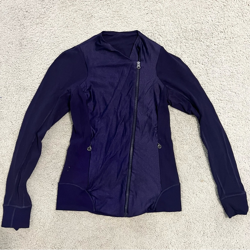 Lululemon Emerge Renewed Moto Asymmetrical
Jacket